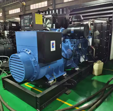 Αγορά 750KVA SHX γεννήτρια αερίου με κινητήρα Cummins Yuchai Weichai φυσικό αέριο βιοαέριο Lpg γεννήτρια κατασκευαστής υψηλής απόδοσης ηλεκτρική γεννήτρια τροφοδοσία για βιομηχανικά online manufacture